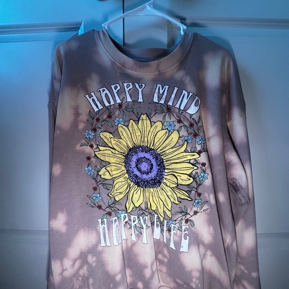 No Boundaries Tan Fleece Pullover